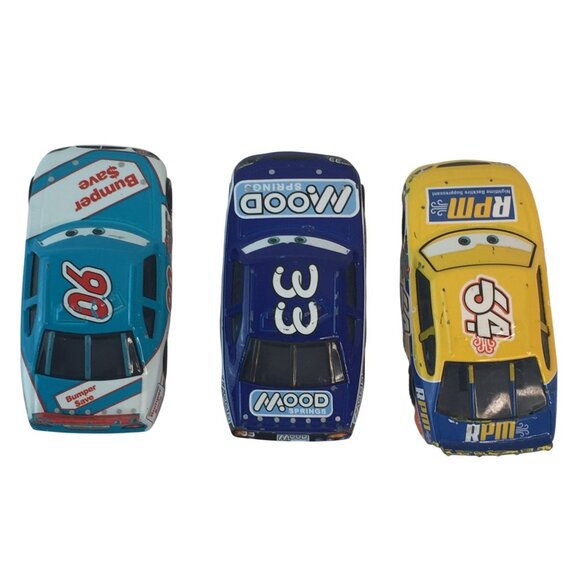 Disney Pixar Cars Diecast #64/35/90/33/Doc Hudson Lot of 5 Figures - Picture 8 of 9